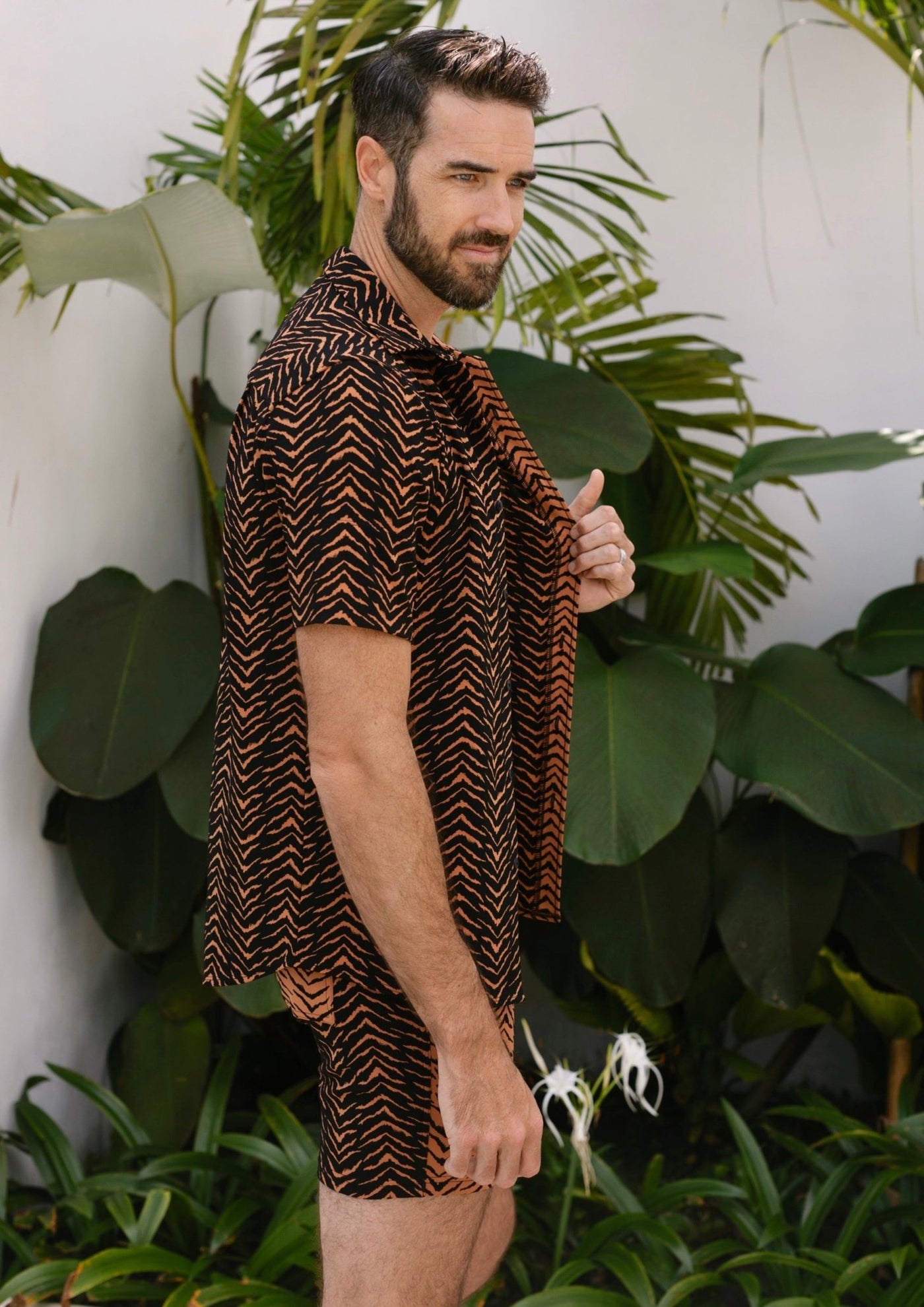 Carlsbad Button Down Shirt - Tiger Switch Print - Tops | JMP The Label